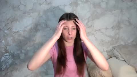 girl_cute007 online show from March 2026 05:23:02 PM