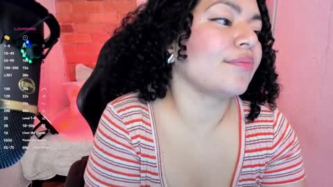 girl_inline online show from February 2025 01:52:01 AM