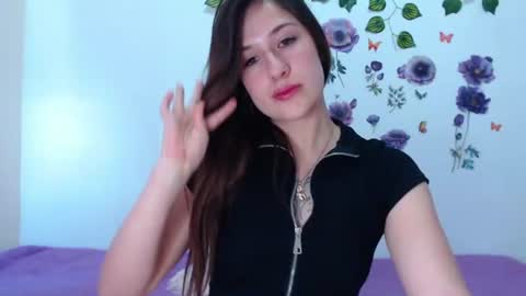 Snapshot of girl_naughty11 chatting on June 2026 09:35:02 PM Isabella online show from June 2026 09:35:02 PM