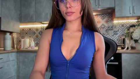 Sabi ------ online show from September 2025 05:51:01 AM