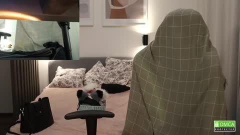 Snapshot of girl_u_never_met chatting on February 2025 06:33:02 PM Kristin  online show from February 2025 06:33:02 PM