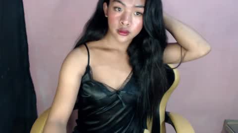 queen ronna online show from January 2025 06:20:02 PM