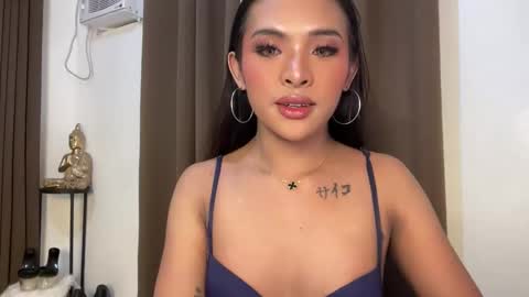 queen ronna online show from June 2026 07:54:02 AM