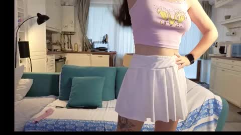 Girlfriend online show from October 2025 01:53:02 PM