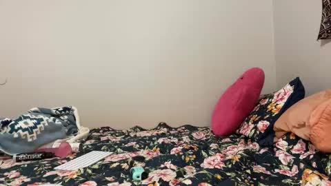 Camille online show from November 2025 06:06:02 PM