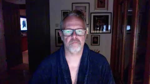 girlsandbikes online show from October 2025 10:08:01 PM