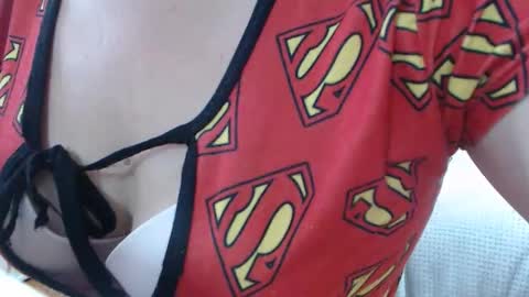 Victoria online show from December 2025 02:02:02 PM