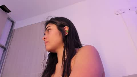 Snapshot of giselamaru chatting on January 2025 06:38:01 PM online show from January 2025 06:38:01 PM
