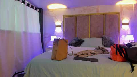     online show from September 2025 11:45:02 AM