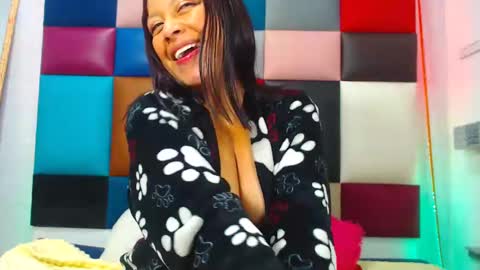 Snapshot of gisele_merchann chatting on March 2025 07:10:01 AM Gisele online show from March 2025 07:10:01 AM