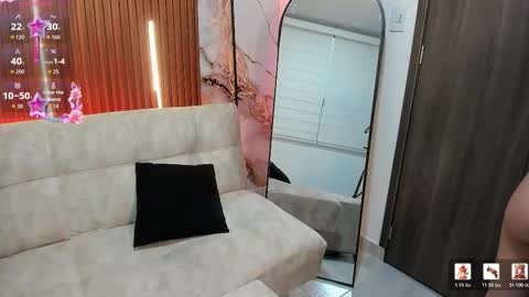 Snapshot of giselle_laurens_ chatting on February 2026 09:00:01 PM Giselle online show from February 2026 09:00:01 PM