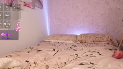 Snapshot of giselle_smiith1 chatting on June 2026 07:27:02 PM Giselle online show from June 2026 07:27:02 PM