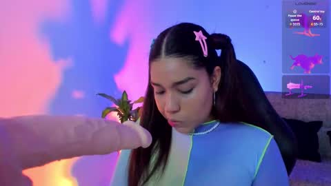 Giselle online show from November 2025 04:24:01 AM