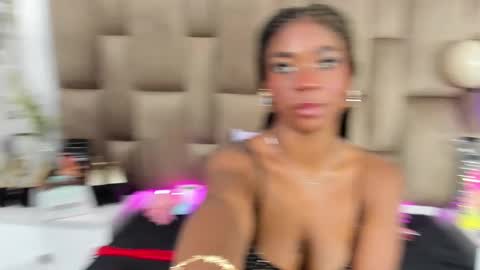 Giselle online show from September 2025 09:36:01 PM