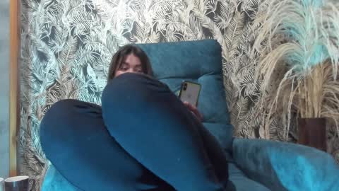 Gissel angel online show from January 2025 02:25:01 AM