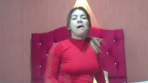 Gissel angel online show from January 2025 11:30:01 PM
