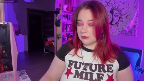 Snapshot of gitera_ chatting on December 2024 08:33:01 PM AlexaMillis online show from December 2024 08:33:01 PM
