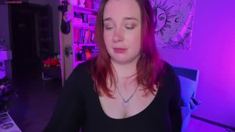 Snapshot of gitera_ chatting on January 2025 12:52:02 AM AlexaMillis online show from January 2025 12:52:02 AM