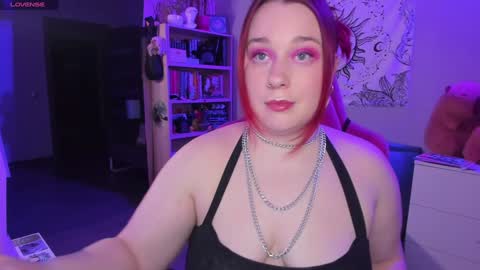 Snapshot of gitera_ chatting on January 2025 07:39:02 PM AlexaMillis online show from January 2025 07:39:02 PM