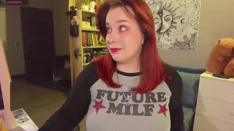Snapshot of gitera_ chatting on February 2025 07:30:02 PM AlexaMillis online show from February 2025 07:30:02 PM
