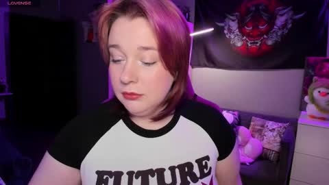 Snapshot of gitera_ chatting on October 2025 09:15:01 PM AlexaMillis online show from October 2025 09:15:01 PM