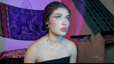 Giulietta online show from January 2025 03:32:02 AM