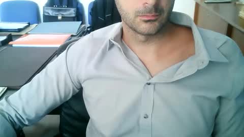 giuseppevai1 online show from September 2025 09:31:02 AM