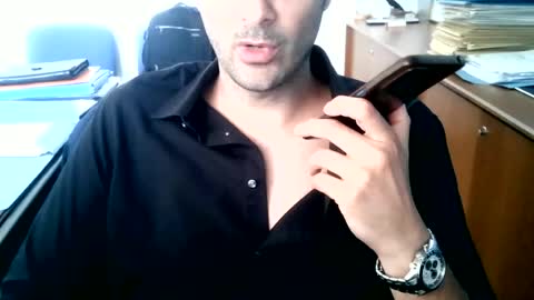 Snapshot of giuseppevai1 chatting on June 2026 11:03:01 AM giuseppevai1 online show from June 2026 11:03:01 AM