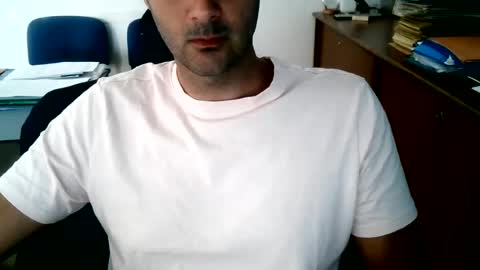 Snapshot of giuseppevai1 chatting on July 2026 10:54:01 AM giuseppevai1 online show from July 2026 10:54:01 AM