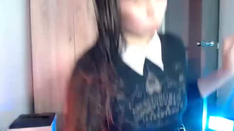 Nice to meet you my name is Heyli  online show from September 2025 07:11:02 AM