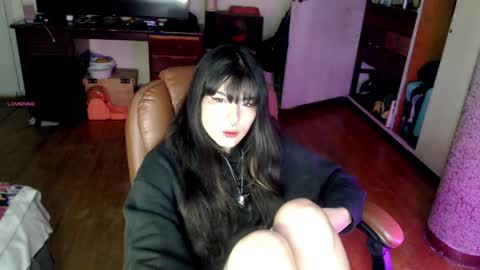 Snapshot of givenom chatting on October 2025 09:10:02 PM dirtyvenom online show from October 2025 09:10:02 PM