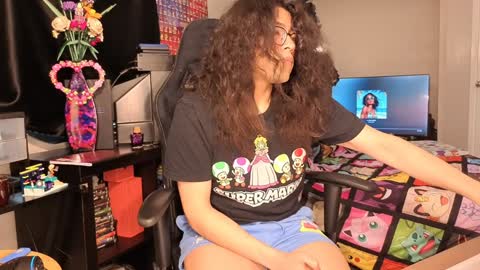 glaceon9 online show from January 2025 10:23:01 PM