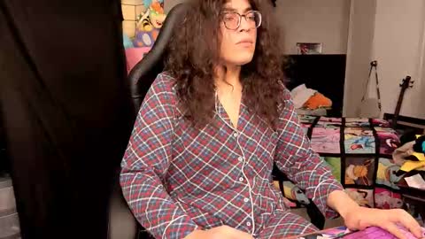 glaceon9 online show from November 2025 10:14:01 PM