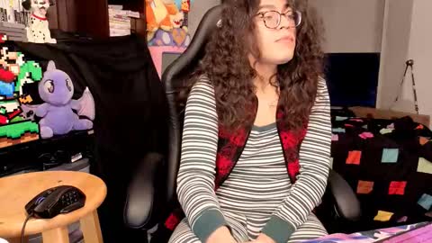 glaceon9 online show from December 2025 04:14:01 PM