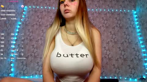 Violetta online show from March 2026 03:19:02 AM