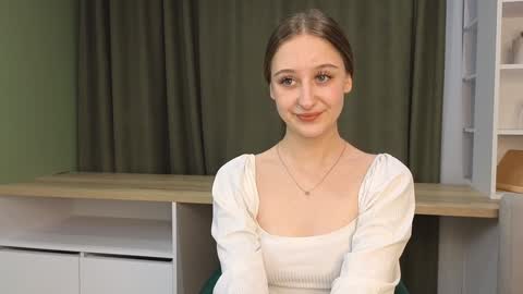 Michelle online show from January 2025 04:19:02 AM