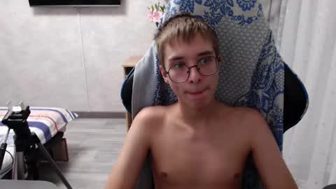 Eugene and Damian online show from March 2026 02:04:01 AM