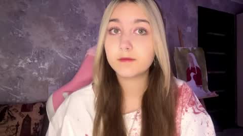 Kelly online show from April 2026 12:17:02 PM