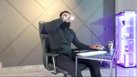 Snapshot of glennmasters chatting on December 2024 12:25:02 PM Matthew .. for short call me Matt online show from December 2024 12:25:02 PM