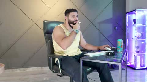 Snapshot of glennmasters chatting on December 2024 12:16:02 PM Matthew .. for short call me Matt online show from December 2024 12:16:02 PM