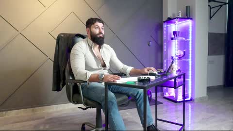 Snapshot of glennmasters chatting on December 2024 07:13:02 AM Matthew .. for short call me Matt online show from December 2024 07:13:02 AM