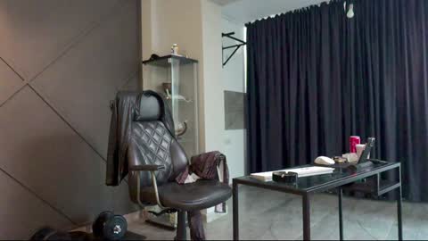 Snapshot of glennmasters chatting on December 2024 06:50:02 AM Matthew .. for short call me Matt online show from December 2024 06:50:02 AM