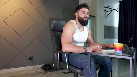 Snapshot of glennmasters chatting on February 2025 06:30:01 AM Matthew .. for short call me Matt online show from February 2025 06:30:01 AM