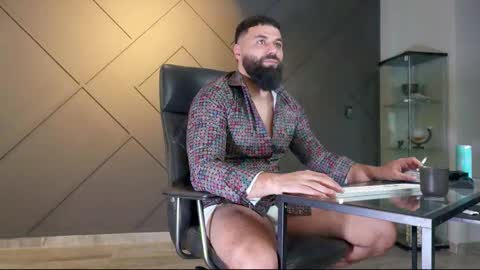 Snapshot of glennmasters chatting on February 2025 11:44:01 PM Matthew .. for short call me Matt online show from February 2025 11:44:01 PM