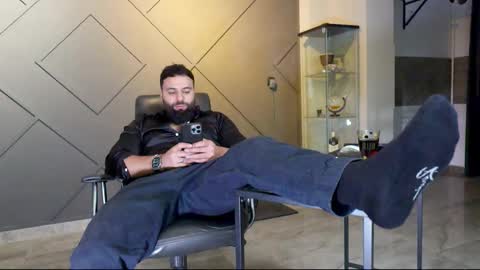 Snapshot of glennmasters chatting on February 2025 01:40:02 AM Matthew .. for short call me Matt online show from February 2025 01:40:02 AM