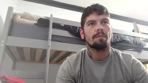 Snapshot of glitch117485 chatting on November 2025 11:57:02 PM glitch117485 online show from November 2025 11:57:02 PM