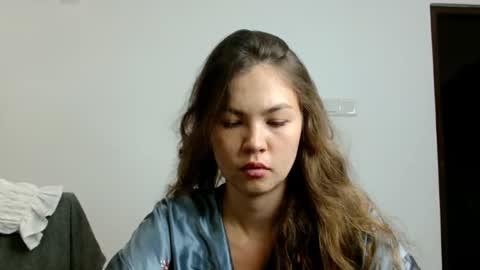 glitter_doll online show from November 2025 08:14:01 AM