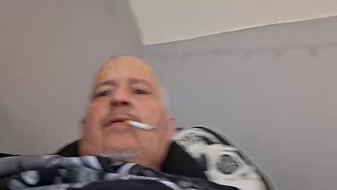 glizzy4u online show from November 2025 11:58:01 PM