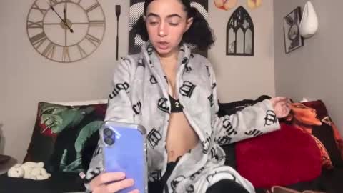 Baby Bimbo online show from February 2025 05:58:02 PM