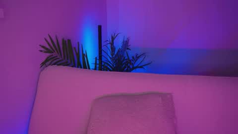 Mimi online show from March 2026 09:32:02 PM